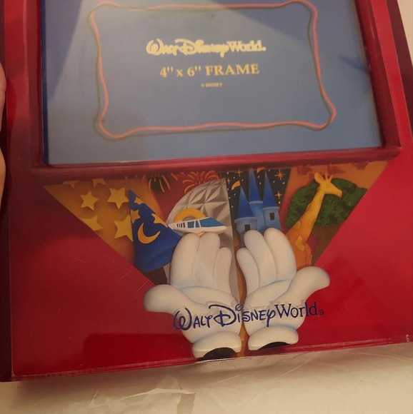 Walt Disney World Red Picture Frame 4 x 6 Four Parks with Mickey Hands - Picture 13 of 13